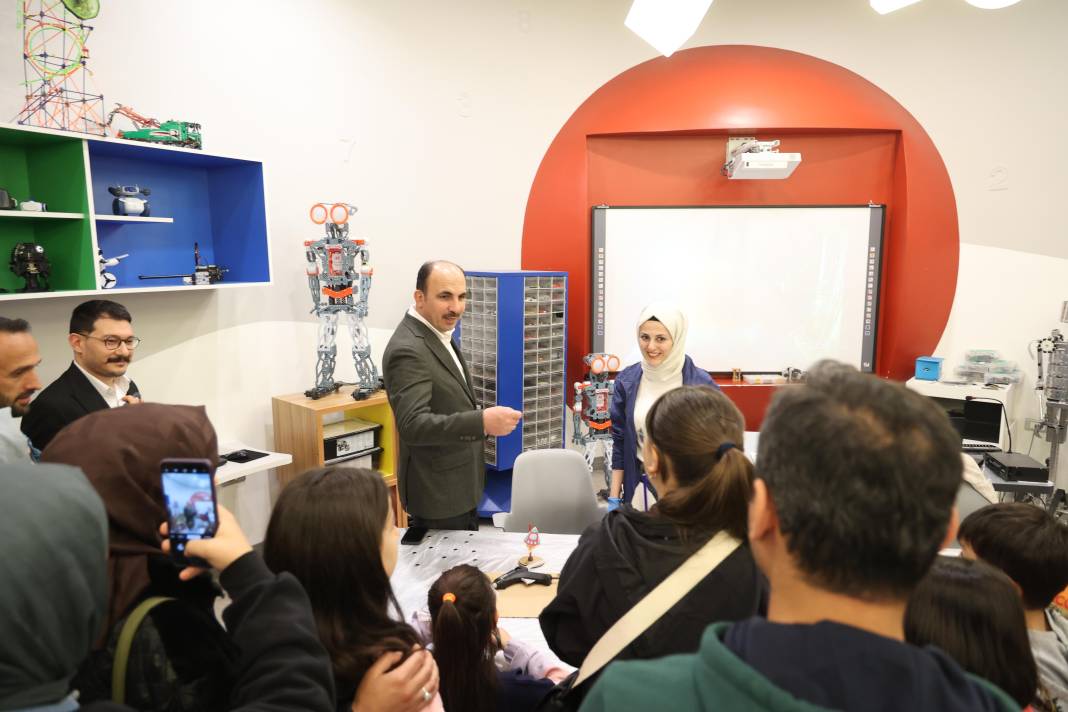 Çocukların coşkusu Konya Bilim Merkezi’ne sığmadı 12